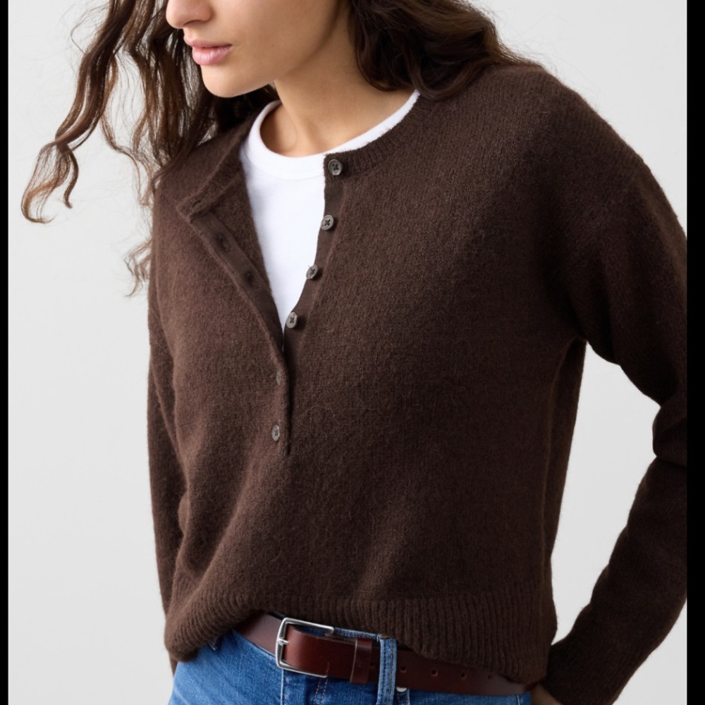 Banana R HENLEY BRUSHED PULLOVER SWEATER